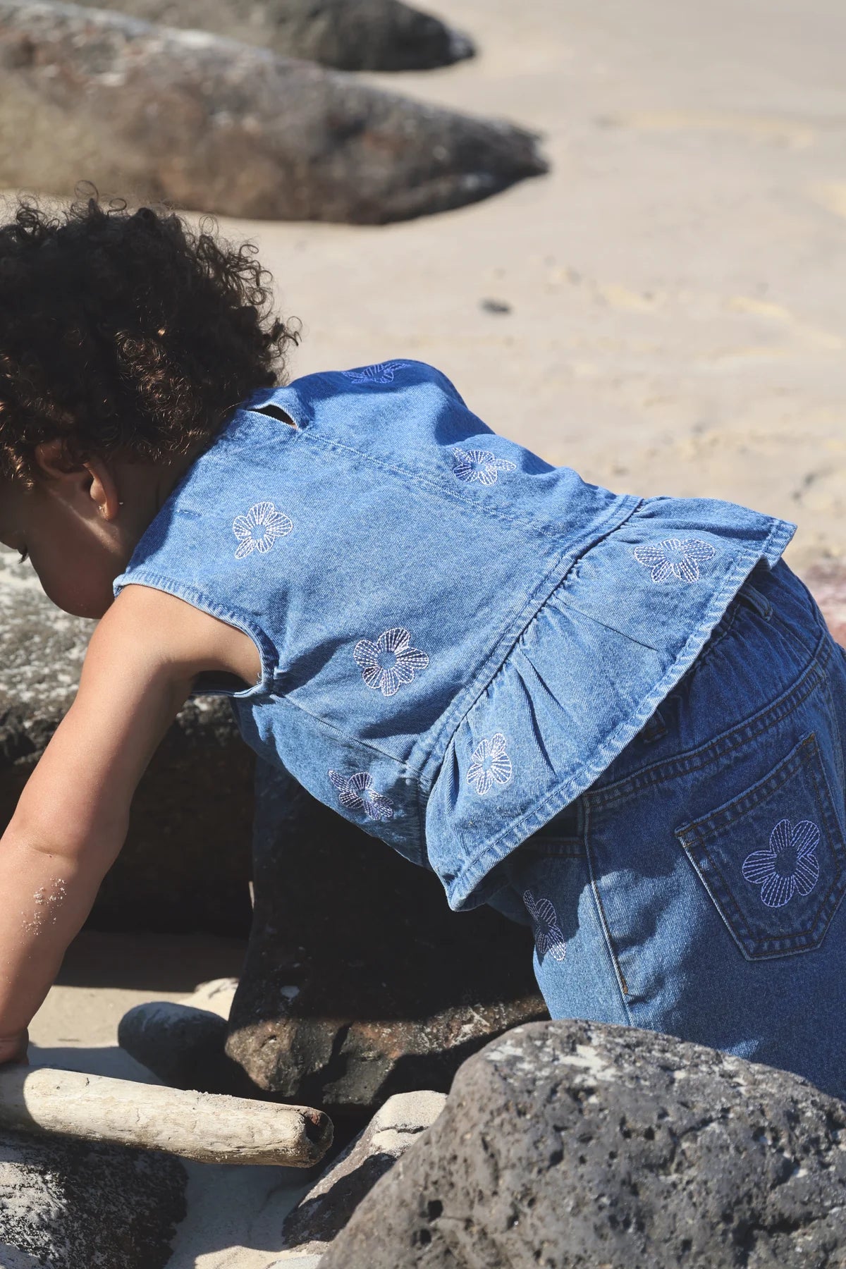 BELLE & SUN Denim Top | Flower