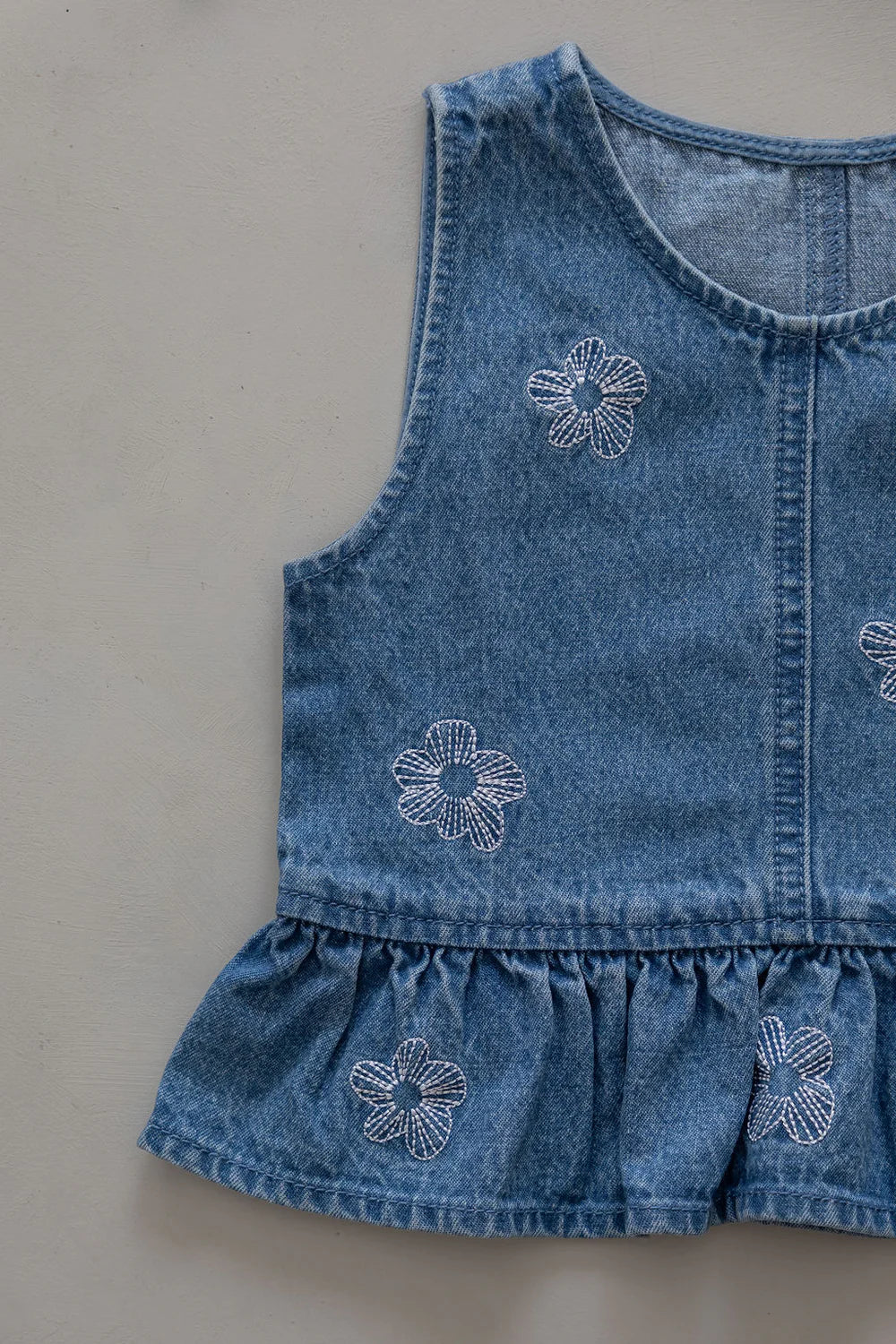 BELLE & SUN Denim Top | Flower