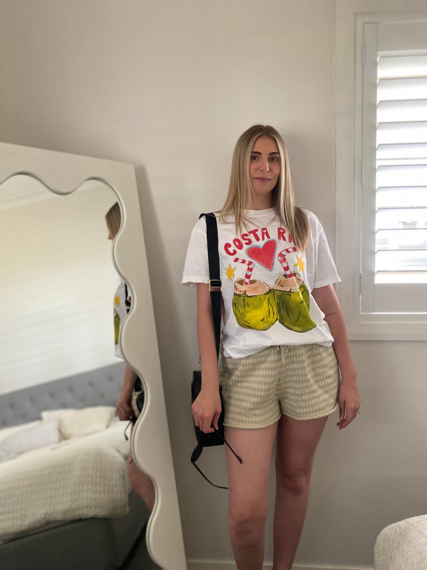 MAKU Costa Rica (White) Oversized Tee