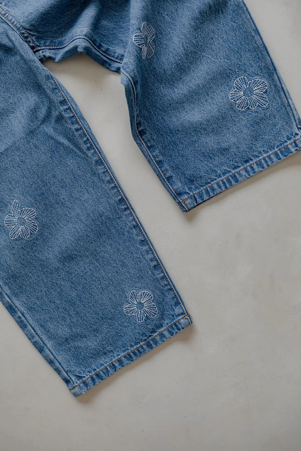 BELLE & SUN Denim Jeans | Flower