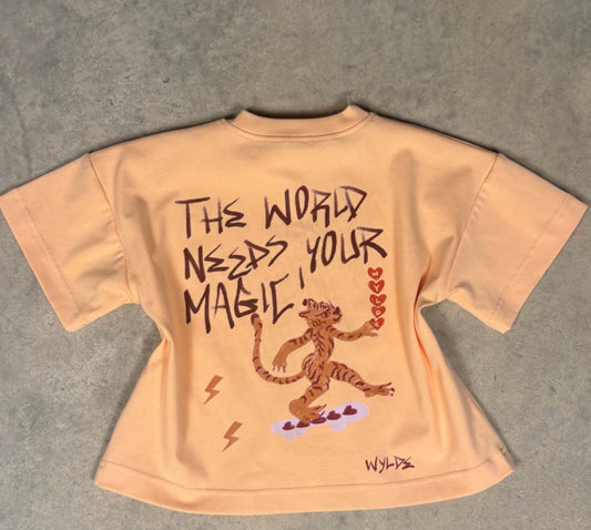 WYLDE THE LABEL Feel the Magic Tee